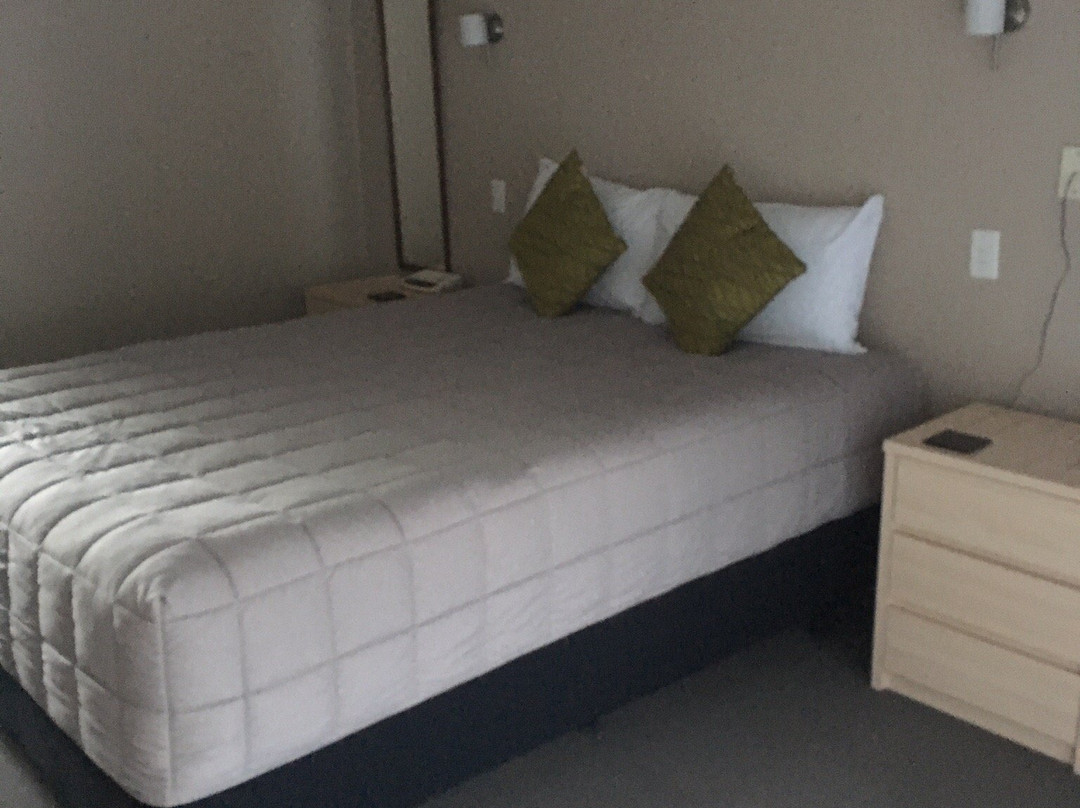 Kingswood Manor Motel主图