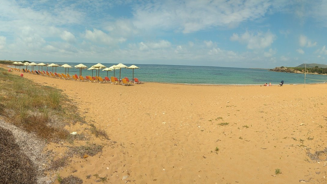 Vrachinari Beach-凯法利尼亚岛必去景点