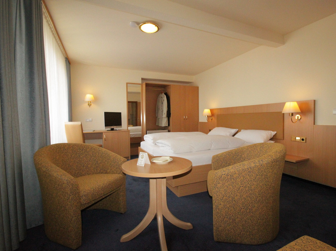 恩德伽尼酒店主图