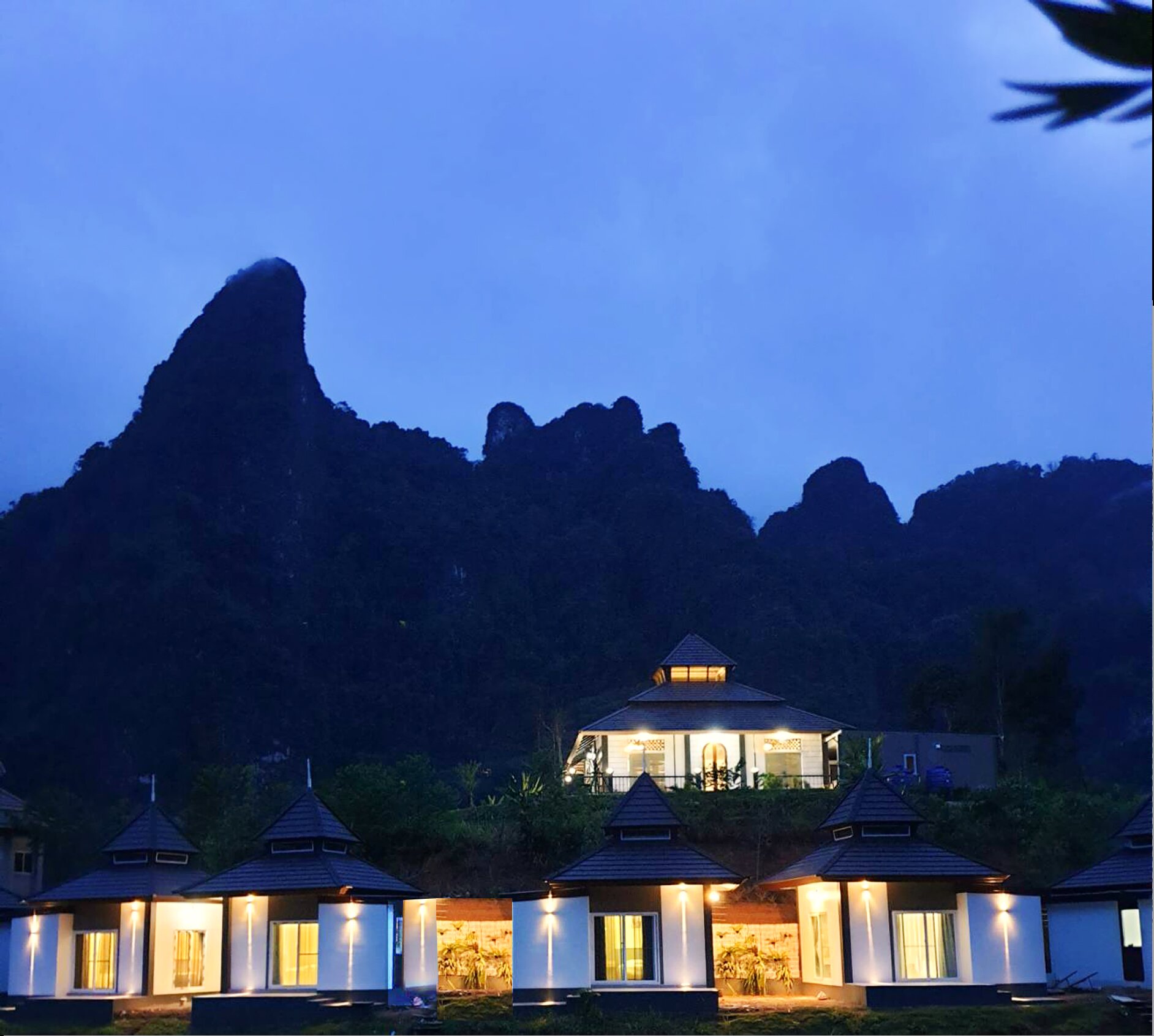 Magical Mountain View Resort-浴室