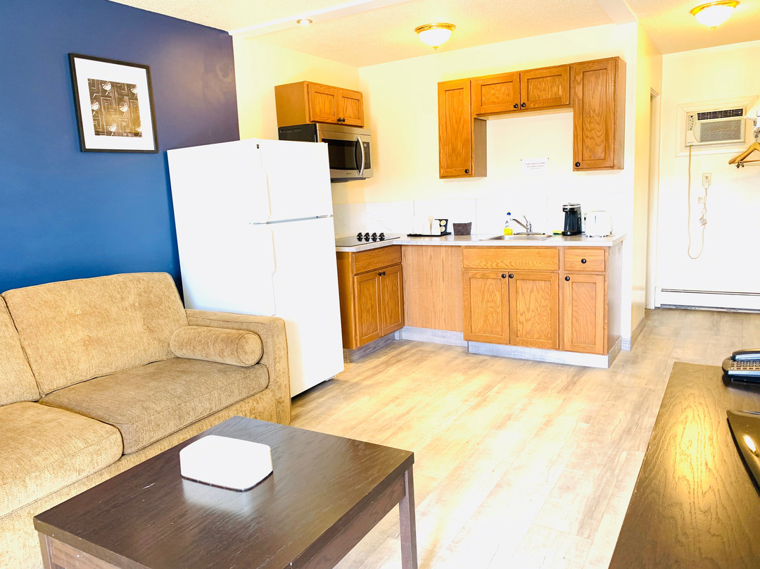 Empire Inn & Suites主图