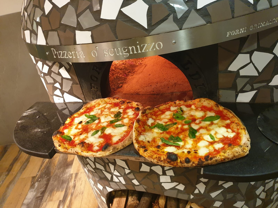 Pizzeria o' scugnizzo