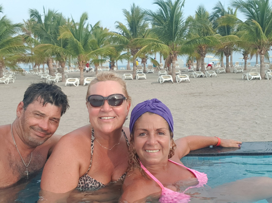 布兰卡海滩悦宜湾酒店主图