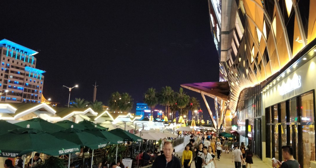 南宁航洋广场街景点图片