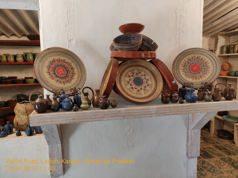Andretta Pottery & Craft Society景点图片