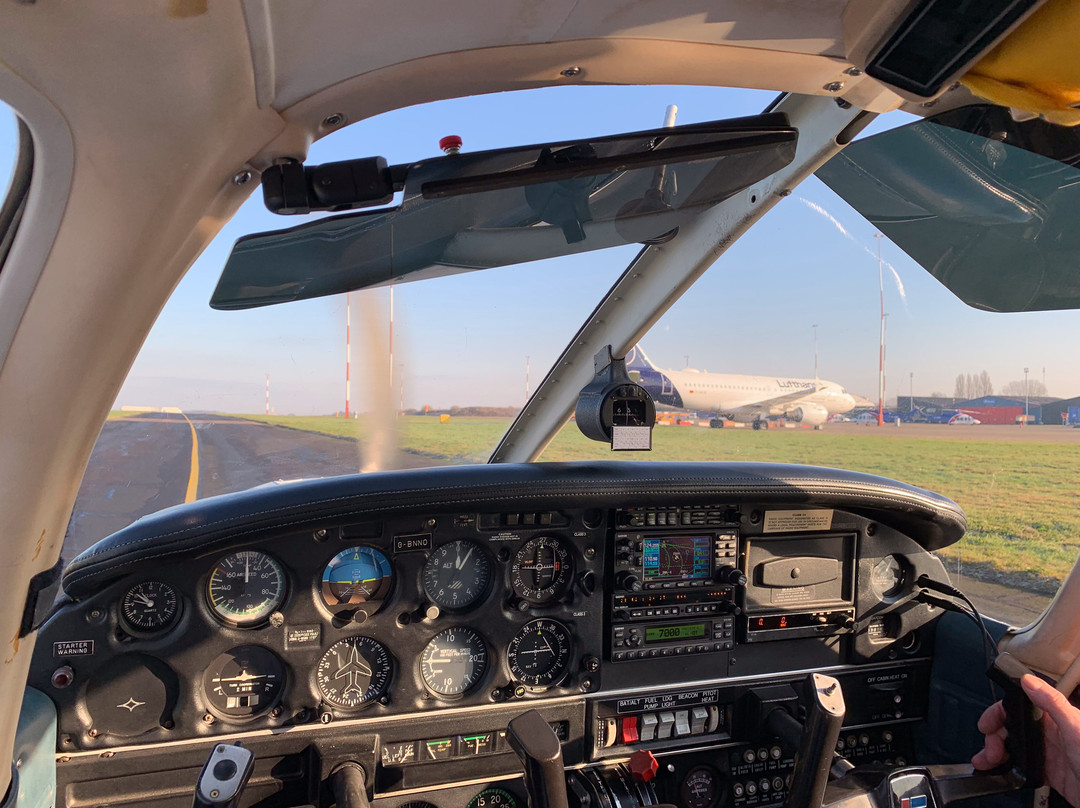 Premier Flight Training景点图片