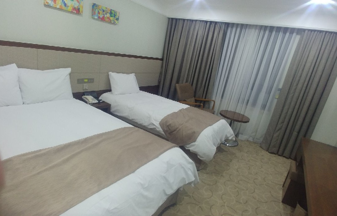 济州罗贝罗主图