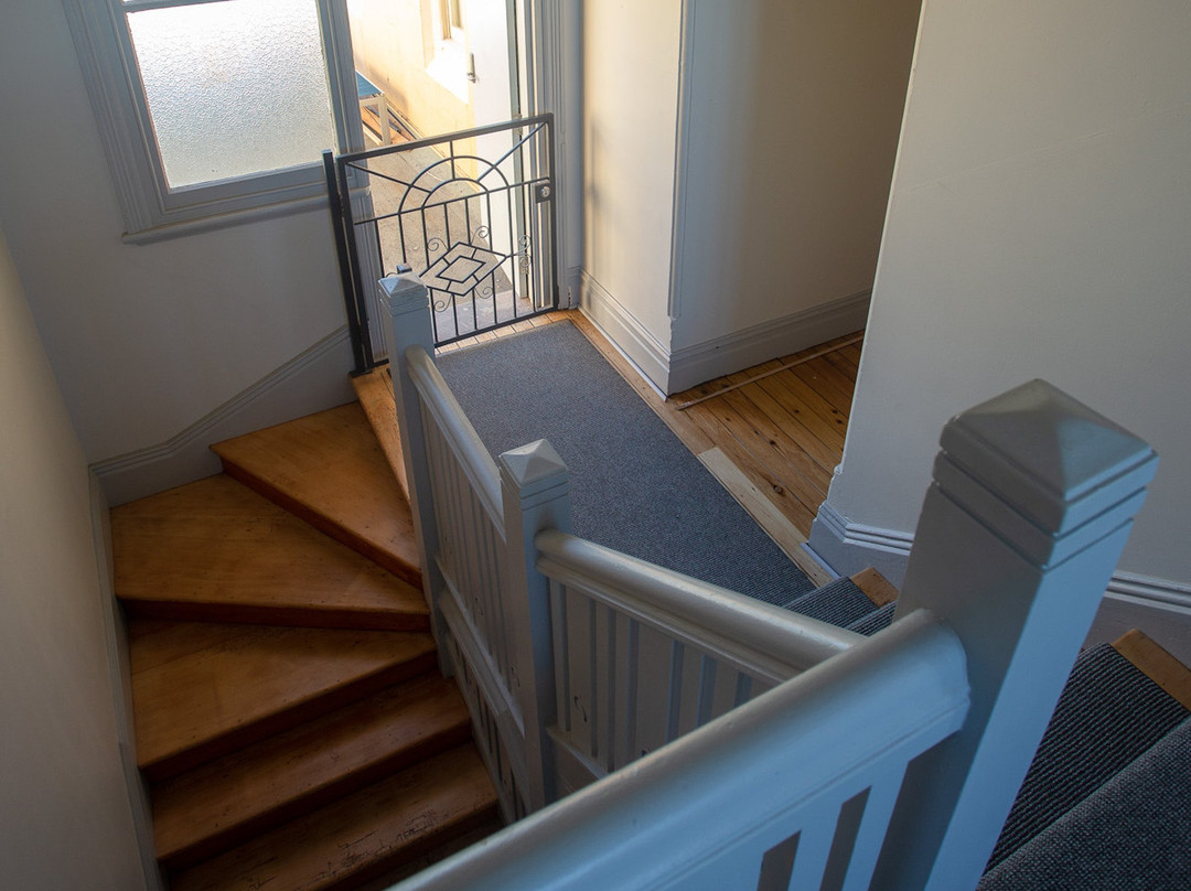 Helensburgh Hotel主图