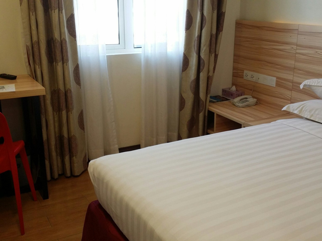 City Garden Hotel主图