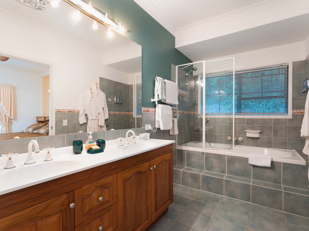 玫瑰别墅酒店主图