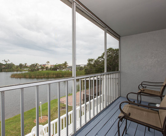 Marco Island Lakeside Inn主图