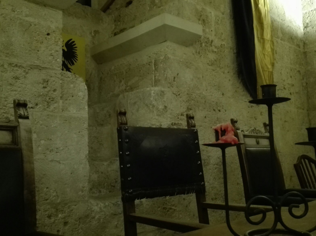 Torre di Federico II-Leverano必去景点