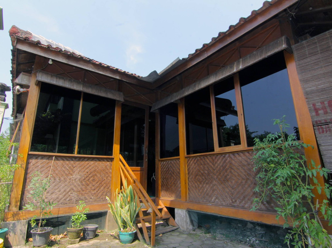 班达拉阿斯里酒店主图