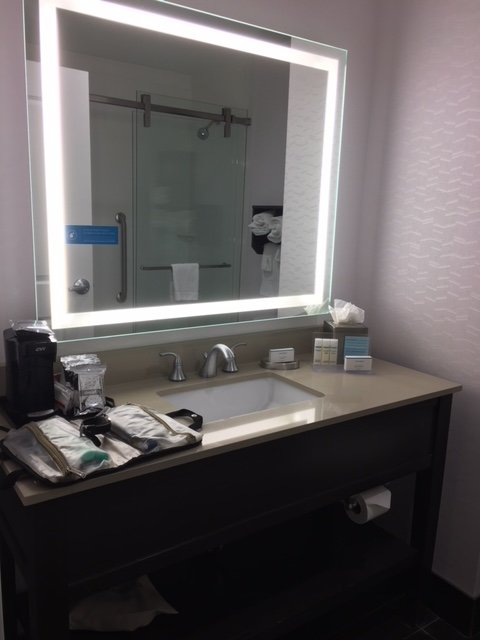 Hampton Inn & Suites Columbus / University Area-浴室