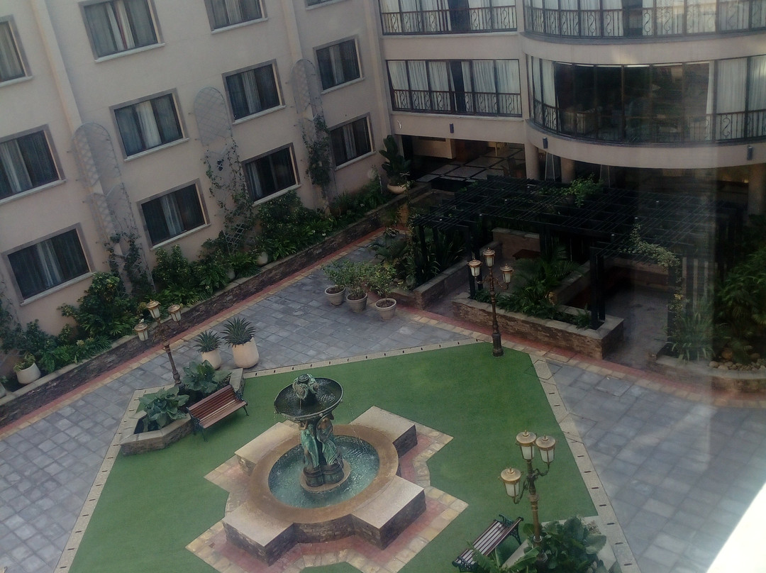 Sarova Woodlands主图