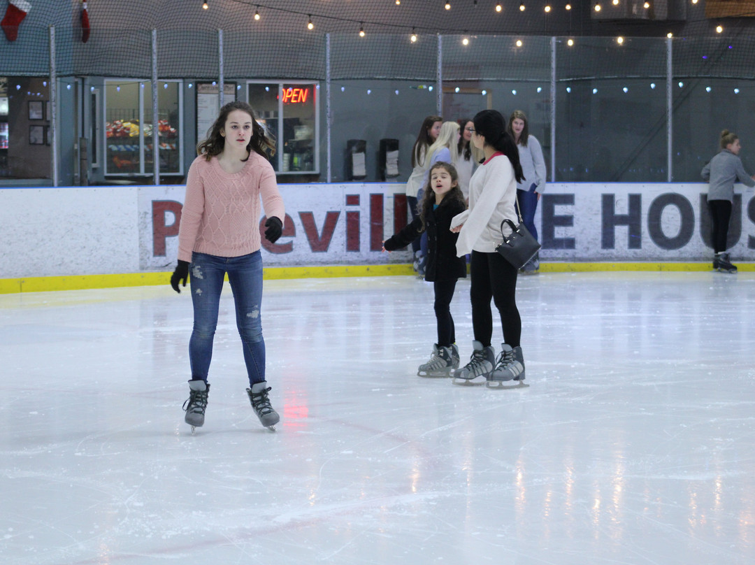 Pineville Ice House景点图片