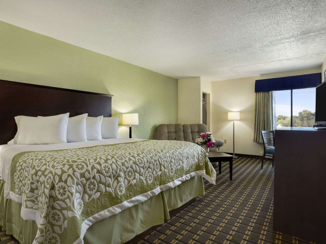 Clarion Pointe Jasper主图