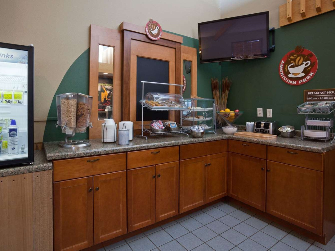 AmericInn by Wyndham Rice Lake主图