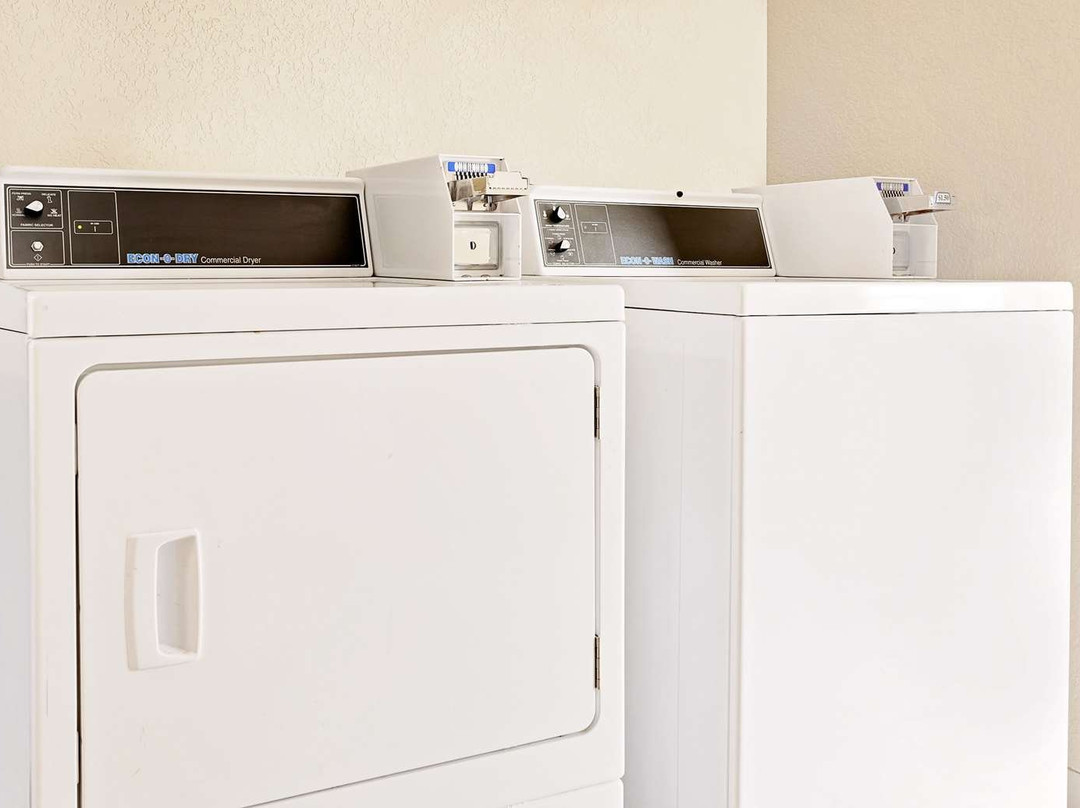 迪柯拉速8汽车旅馆主图