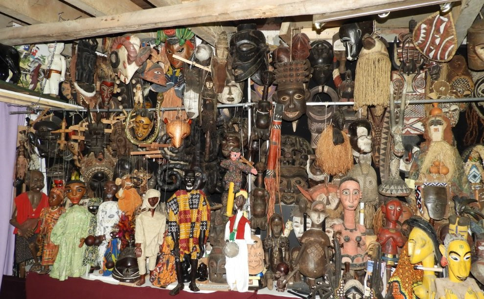 Marionnettes Expo-Monetay-sur-Allier必去景点