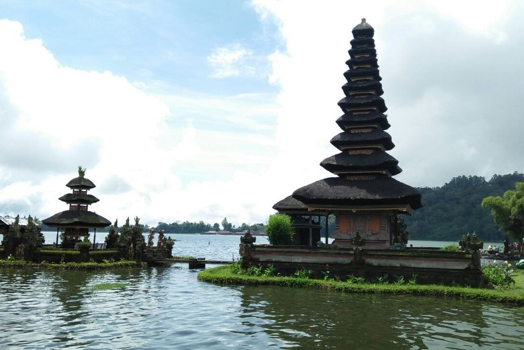 Lovina Bali Tour & Taxi Services景点图片