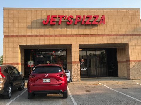 Jet's Pizza