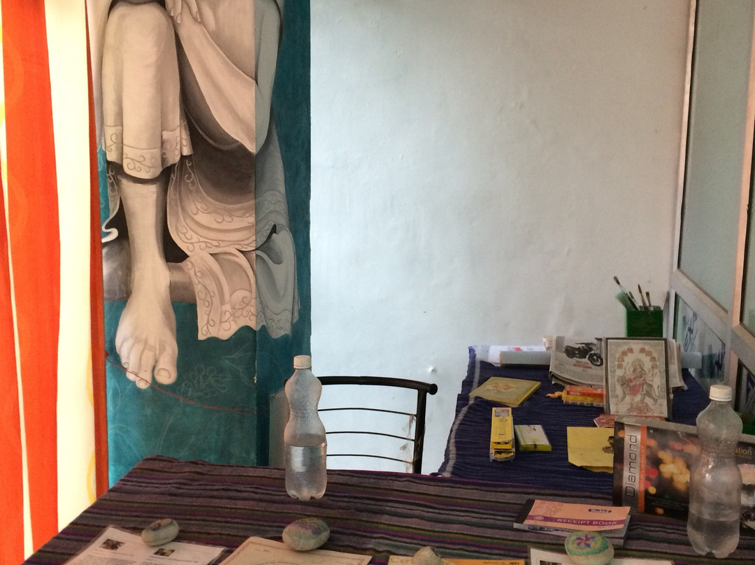 Massage with Harish景点图片