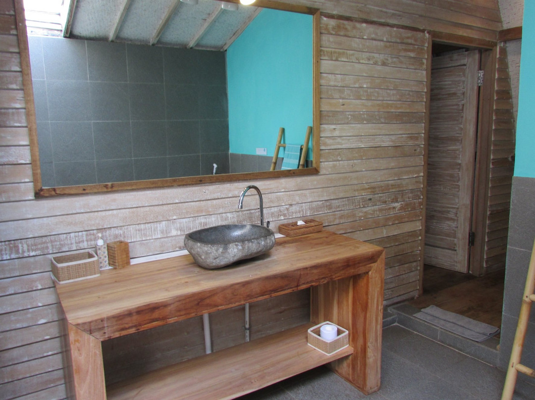 吉利假日公园主图