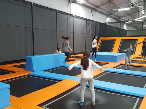 Jumpers Trampoline Park-波尔图必去景点