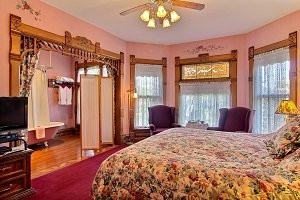 The White House on Park Avenue主图