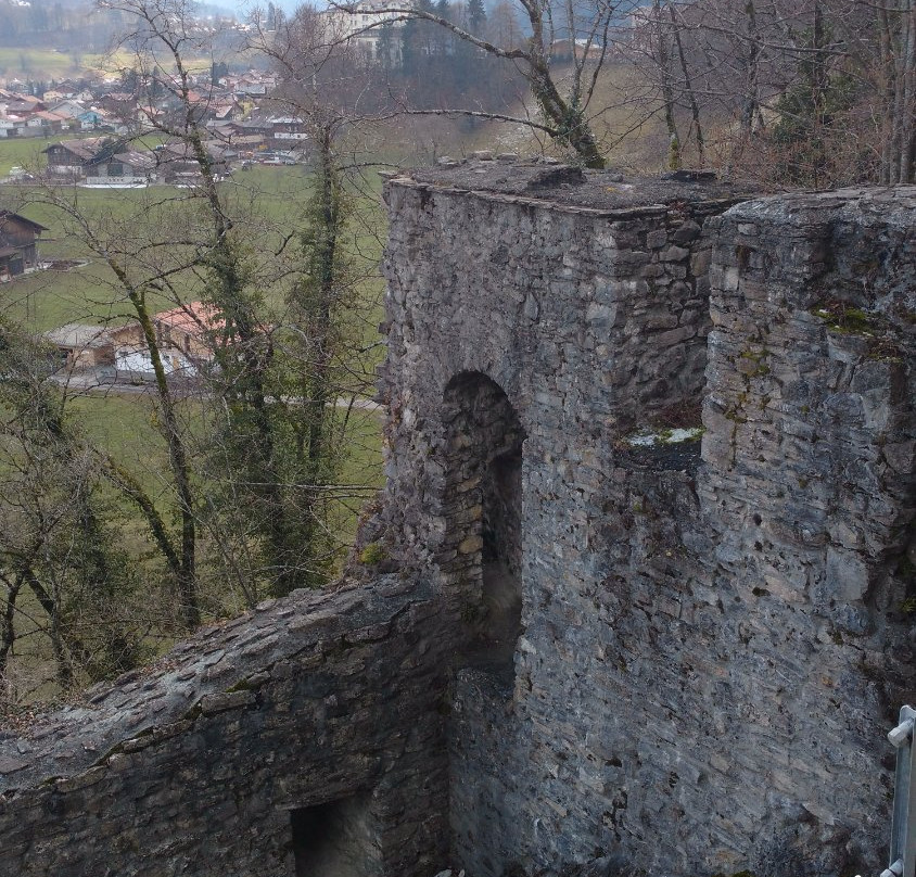 Unspunnen Ruins-维尔德斯维尔必去景点