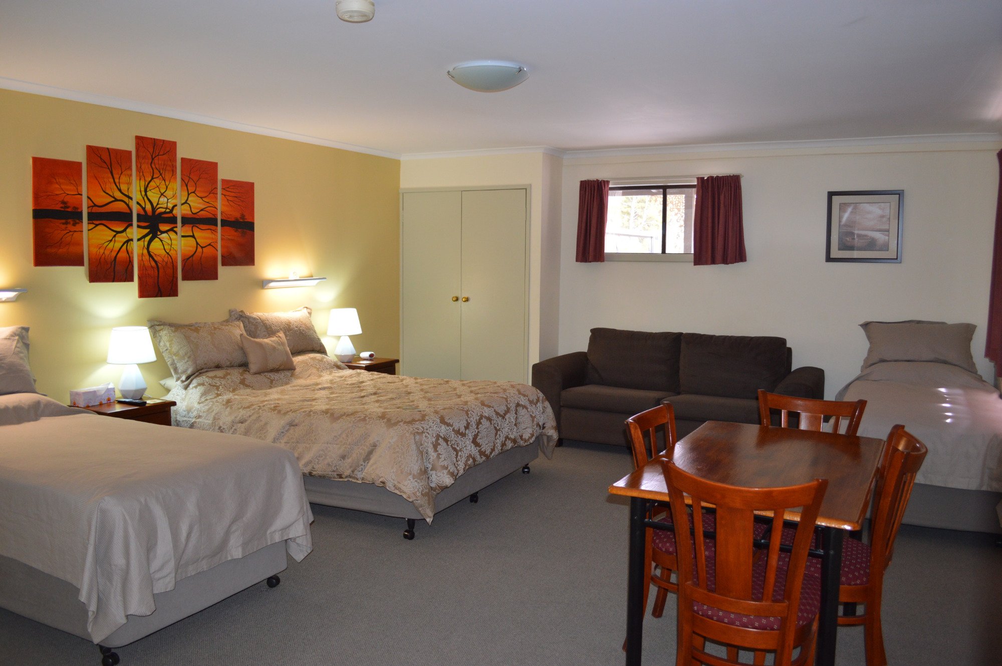 Morgan Colonial Motel-官方