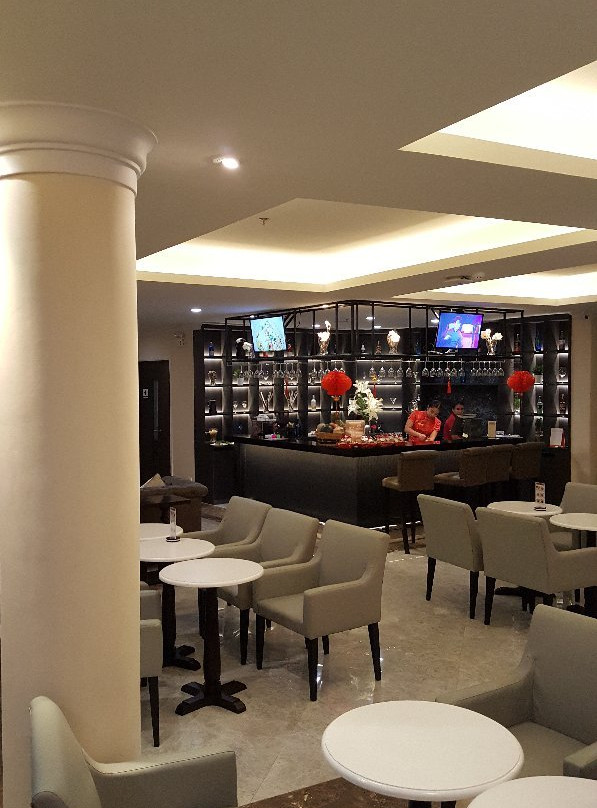 The Green View Hotel主图