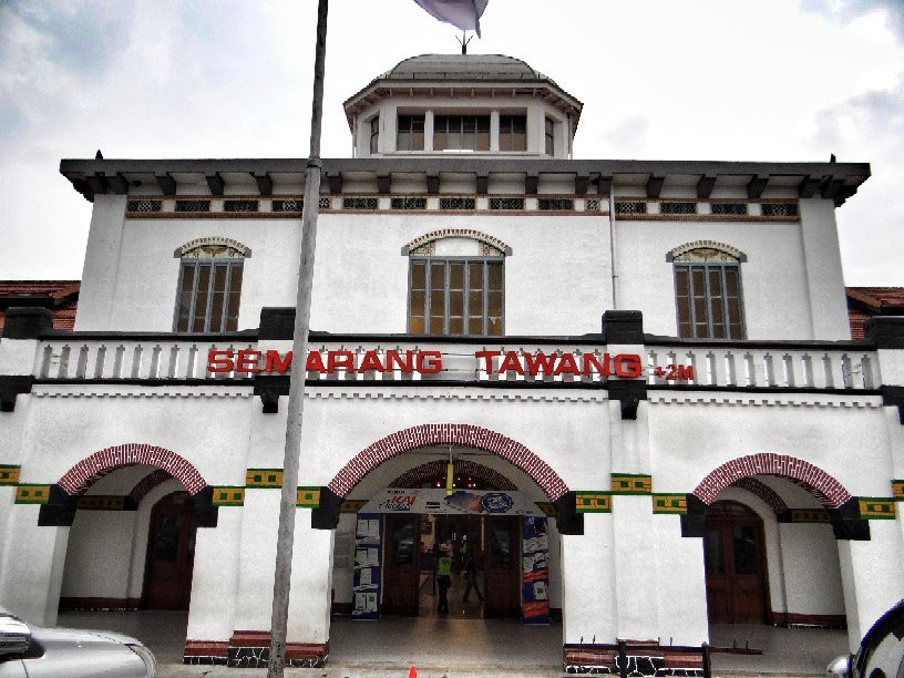 Semarang Tawang Station景点图片