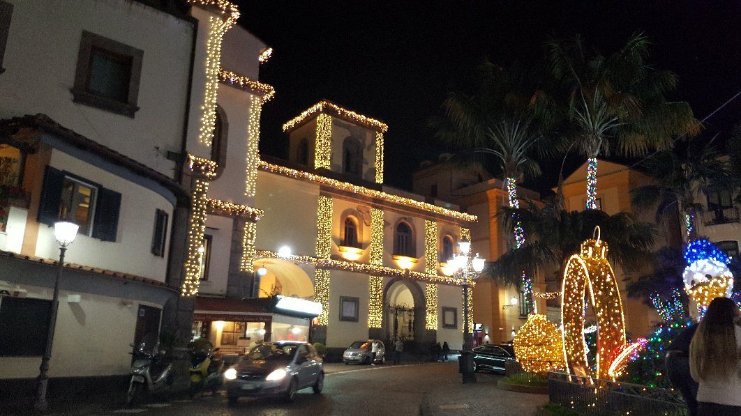 Piazza Sant'Antonino-索伦托必去景点