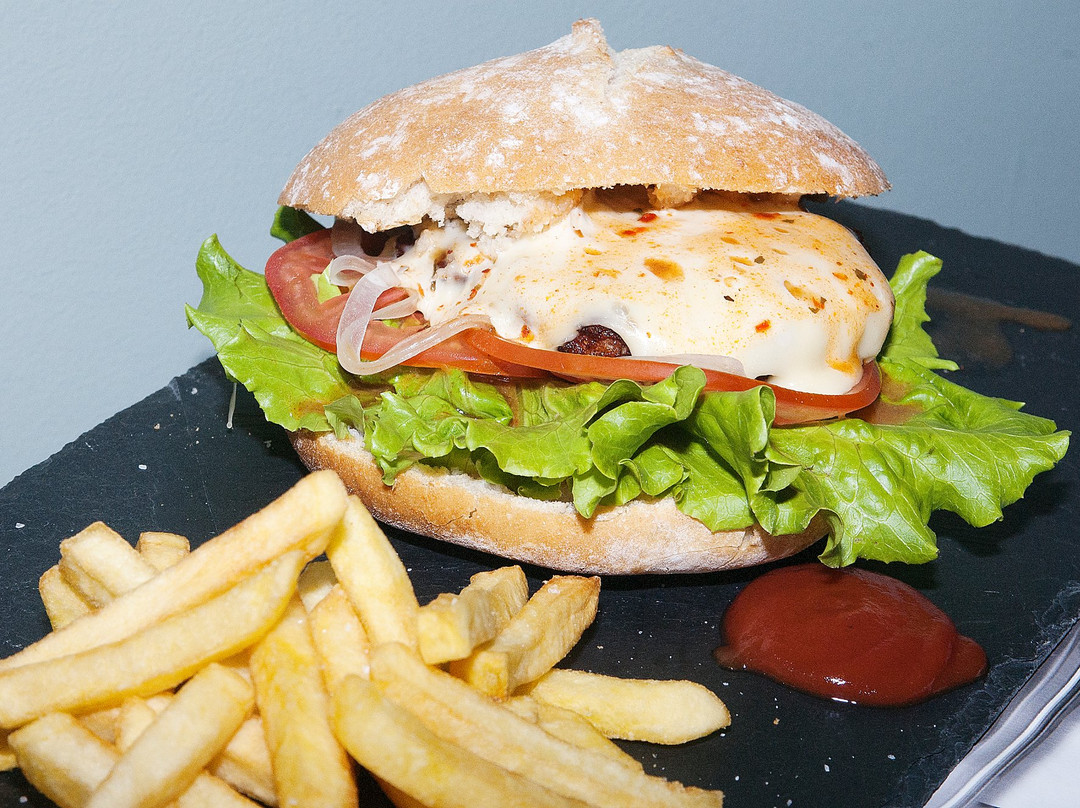 Hamburguesería Café Bar Km 0