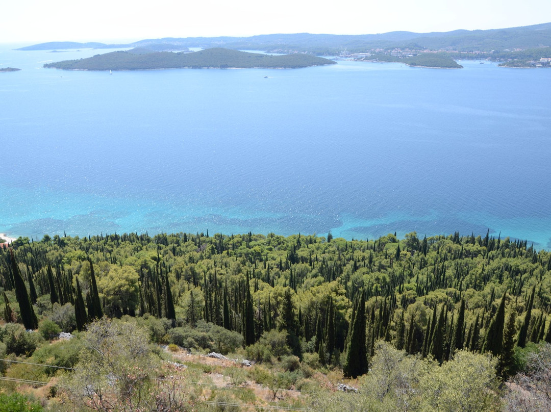 Cypress Reserve "Pod Gospu"景点图片