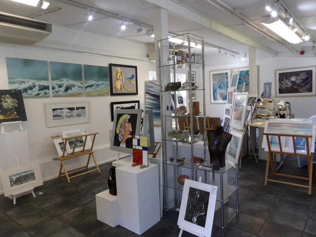 The Mason-Laurence Gallery-Dartington必去景点