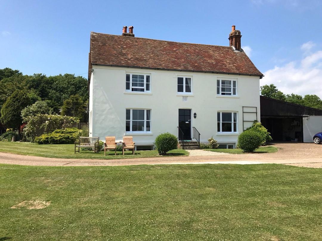 Pigeonwood House主图