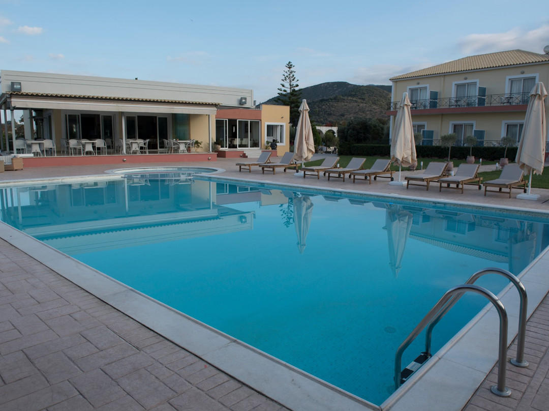 Megalokhorion酒店住宿-Kalloni Royal Resort