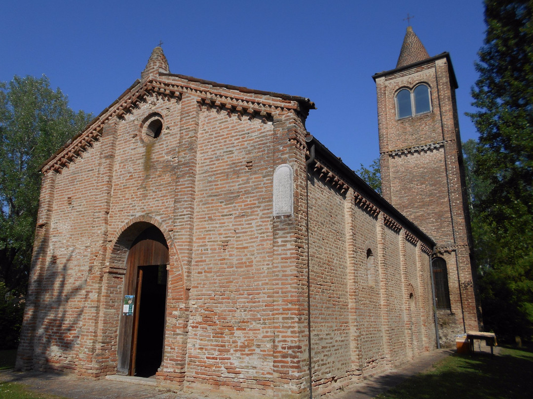 Chiesa Romanica di S. Maria di Savonuzzo, detta di S. Venanzio景点图片