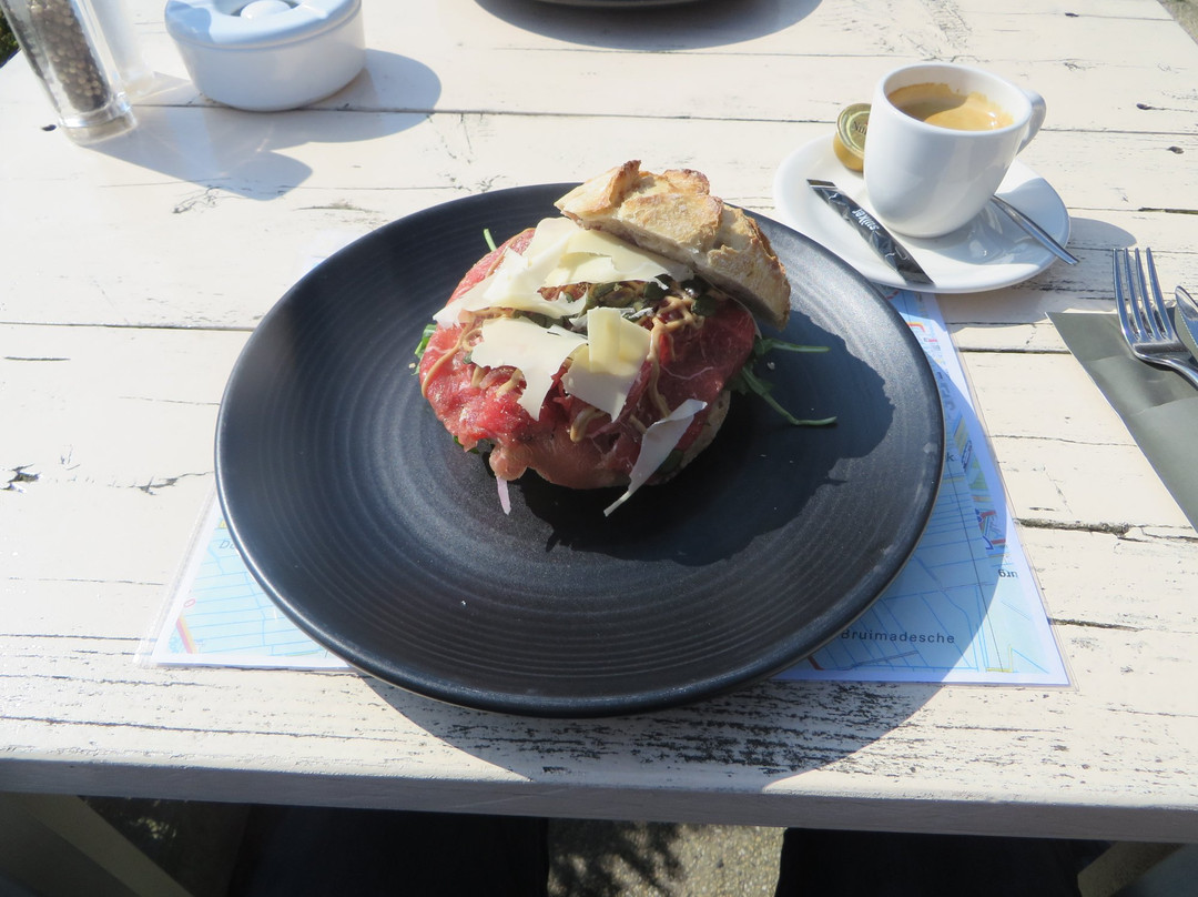 Woubrugge餐馆和美食-Kom Eten