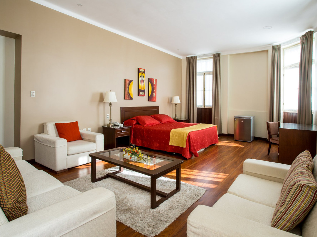 Uriondo酒店住宿-Hotel Victoria Plaza