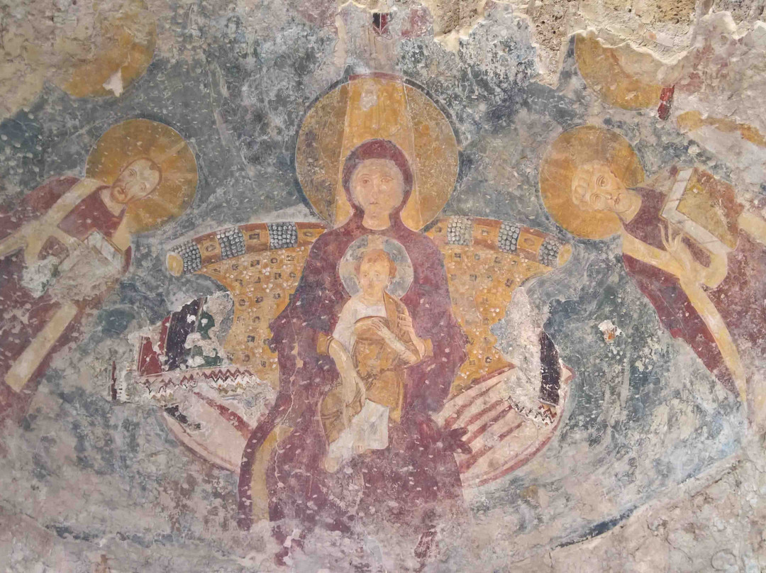 Chiesa di Sant’Ambrogio-Montecorvino Rovella必去景点