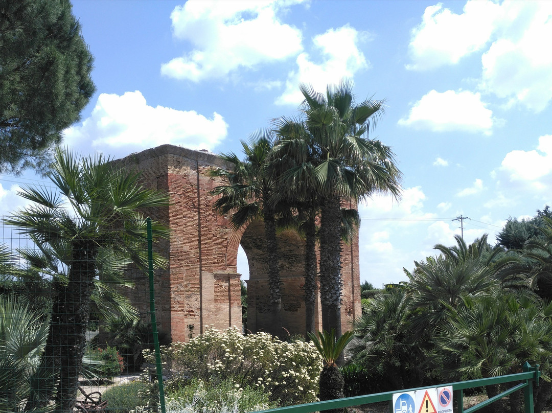 Arco di Traiano景点图片