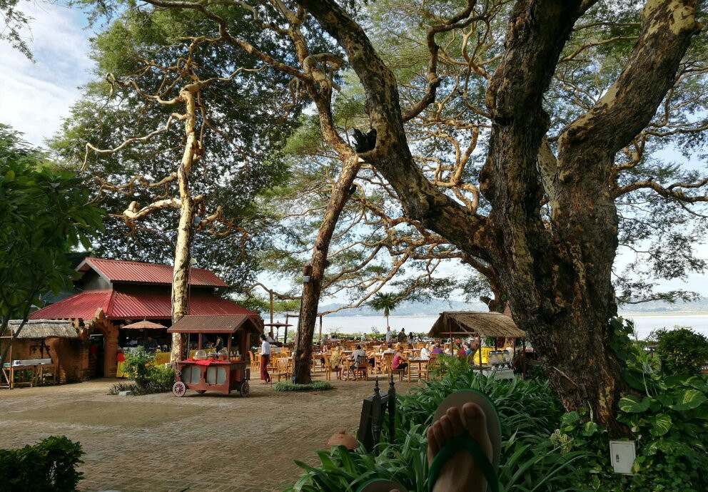 Myin Ka Bar餐馆和美食-Bagan Thande Restaurant
