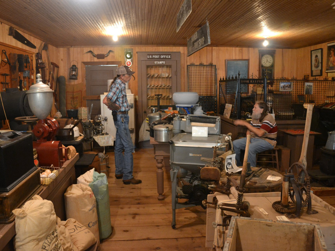Edwin Wolters Memorial Museum景点图片