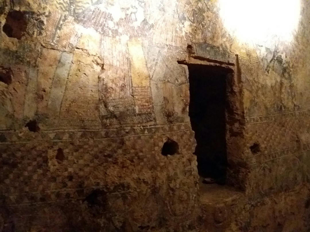 Cripta Rupestre Detta Cantina Spagnola-拉泰尔扎必去景点