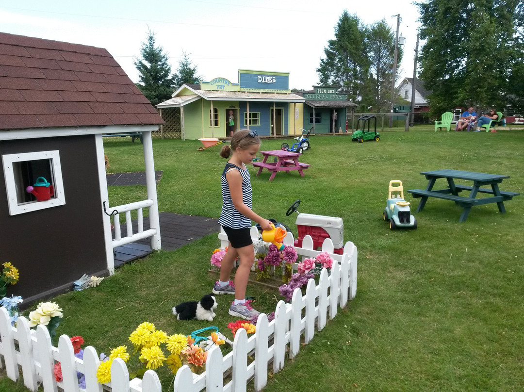 Plum Loco Animal Farm-Egg Harbor必去景点