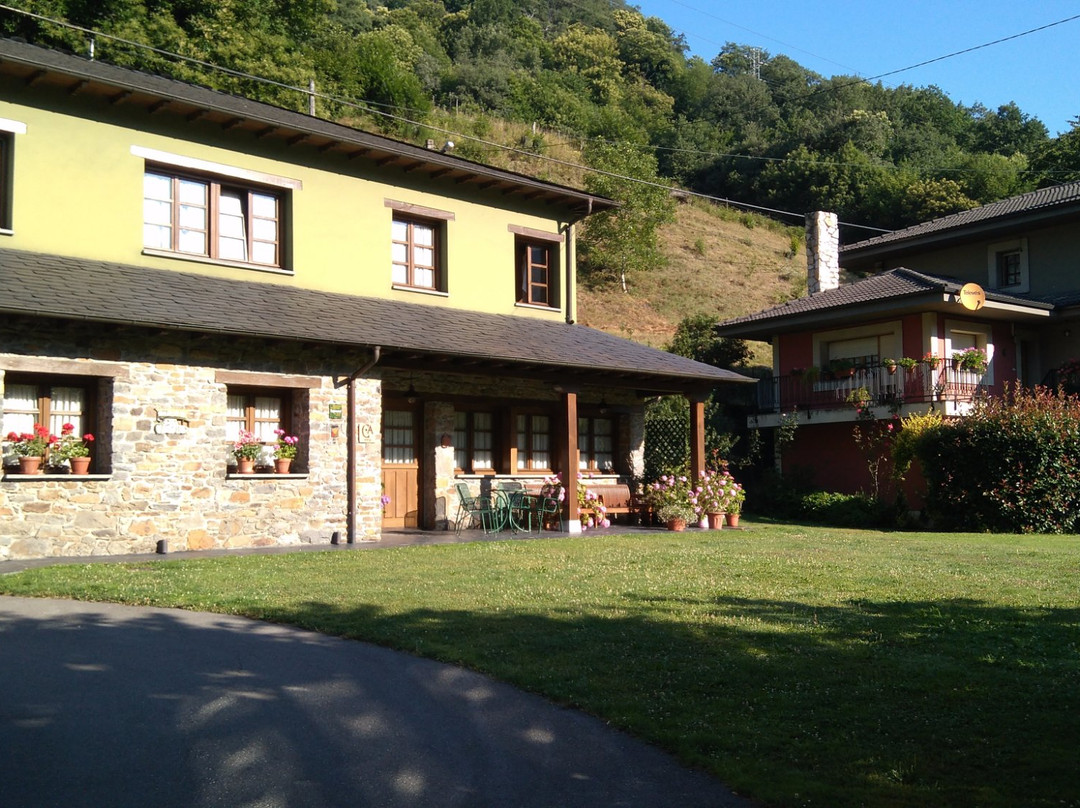 Peranzanes旅游攻略图片